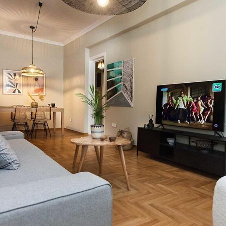 Pagrati Urban Oasis Getaway 2Bd Apt With Balcony Athens Exterior photo